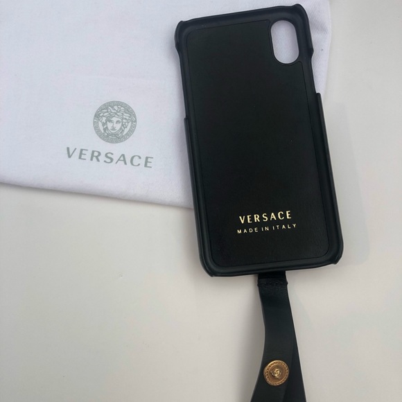 Versace IPhone X leather phone case - Picture 3 of 5